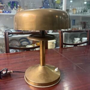 Lámpara de bronce estilo inglesa