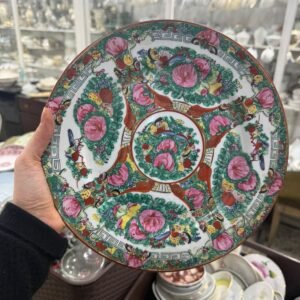 Plato porcelana oriental pintado a mano con oro