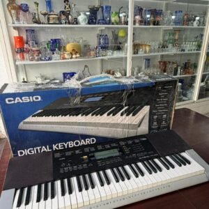 Teclado CASIO CTK-4400 5 octavas 61 teclas con caja y transformador