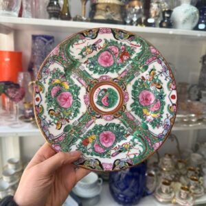 Plato porcelana oriental pintado a mano con oro