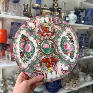 Plato porcelana oriental pintado a mano