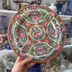 Plato porcelana oriental pintado a mano con oro