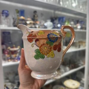 Lechera porcelana japonesa pintada a mano