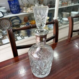 Botellón de cristal súper tallado