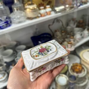 Cofre de porcelana