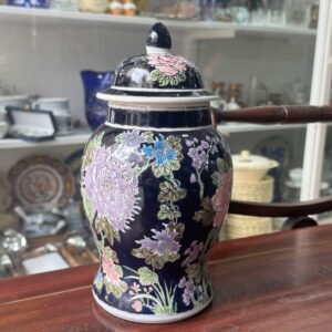 Potiche oriental
