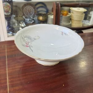 Masitero con pie porcelana verbano