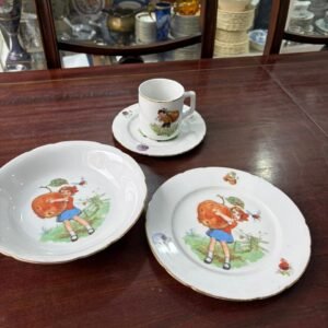 Set infantil porcelana checoslovaca