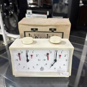 Reloj para ajedrez años 70 a cuerda bohemia