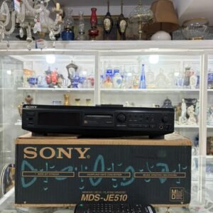 Compactera mini disc con su control remoto, caja original y manual SONY