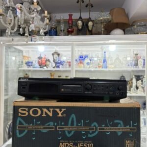 Compactera mini disc con su control remoto, caja original y manual SONY
