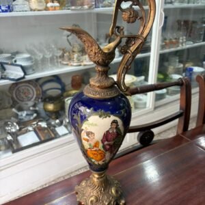 Anfora azul cobalto con bronce