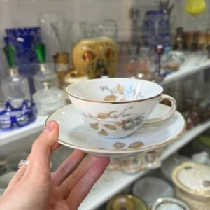Juego de té de porcelana