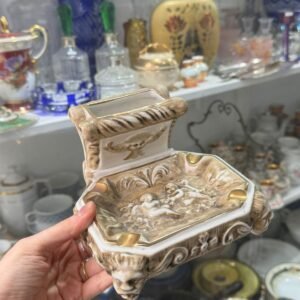 Cenicero capodimonte italiano