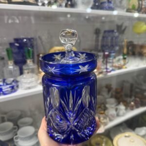 Bombonera o dulcera de cristal súper tallado azul