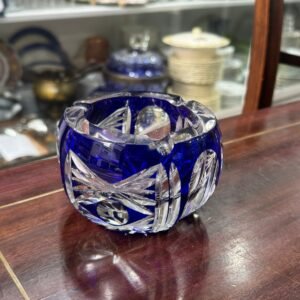 Cenicero de cristal súper tallado azul