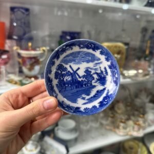 Plato oriental