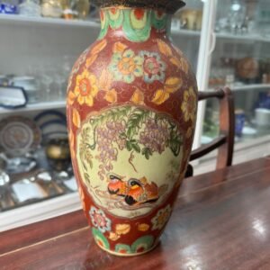 Florero oriental pintado a mano con oro muy antiguo