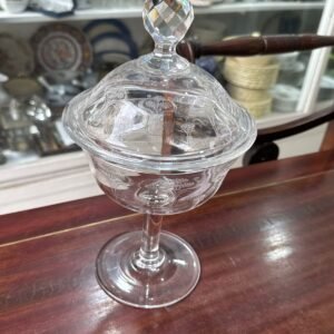 Bombonera o dulcera de cristal grabada al ácido
