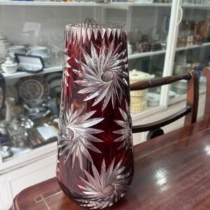 Exquisito florero de cristal súper tallado rubi