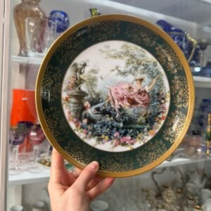 Plato porcelana LIMOGES pintado a mano con oro