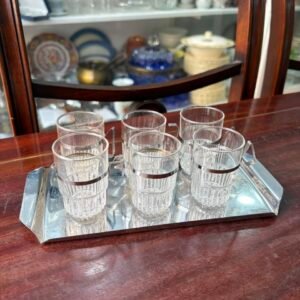 Juego de 6 chupitos con fuente