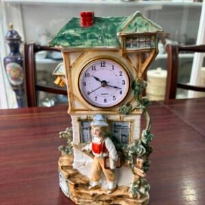 Reloj con figura