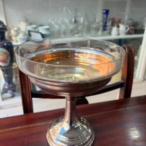 Centro de mesa o frutera de platería con cristal