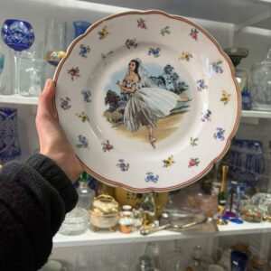 Plato de porcelana francesa