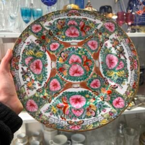 Plato porcelana oriental pintado a mano con oro