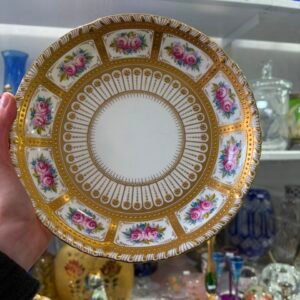 Plato hondos porcelana inglesa pintado a mano con oro