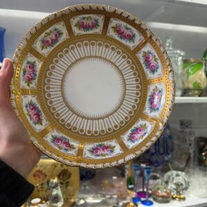 Plato hondos porcelana inglesa pintado a mano con oro