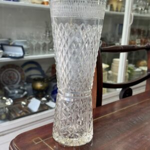 Florero de cristal súper tallado