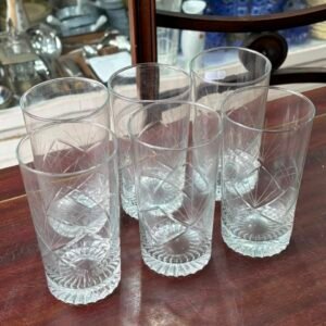 Juego de 6 vasos altos tallados