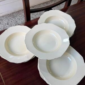 Juego de 10 platos hondos ingleses color marfil