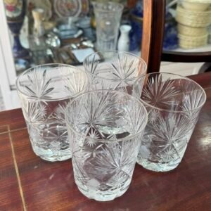 Set de 4 vasos de cristal súper tallado