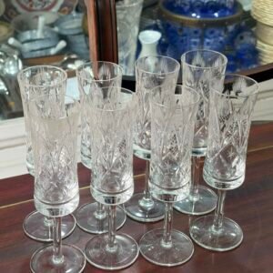 Juego de 8 copas de cristal súper tallado