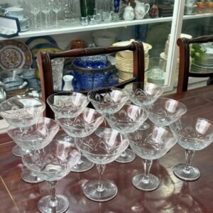 Juego de 12 copas de brindis o postre de cristal tallado