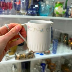 Lechera porcelana tsuji