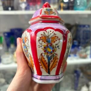 Potiche rosa pintado a mano