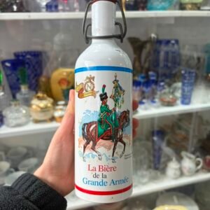 Botella metalica antigua de alemania