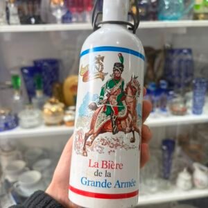 Botella metalica antigua de alemania
