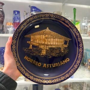 Plato porcelana azul cobalto con oro