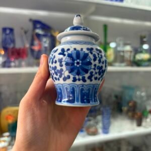 Potiche oriental