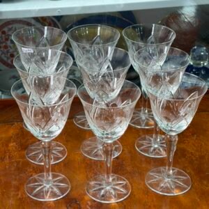 Juego de 9 copas de cristal súper tallado