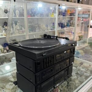 Equipo de música por módulos doble casetera, equalizador, bandeja giradiscos GRUNDIG