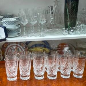Juego de 12 vasos de cristal súper tallado