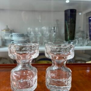 Par de candelabros o violeteros de cristal súper tallado