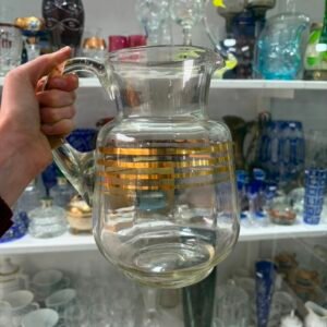 Jarra de cristal con dorado