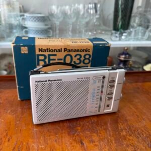 Radio national panasonic JAPAN con caja y manual